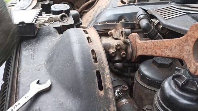 замена Датчика Распредвала БМВ е39 М52ТУ смотреть онлайн