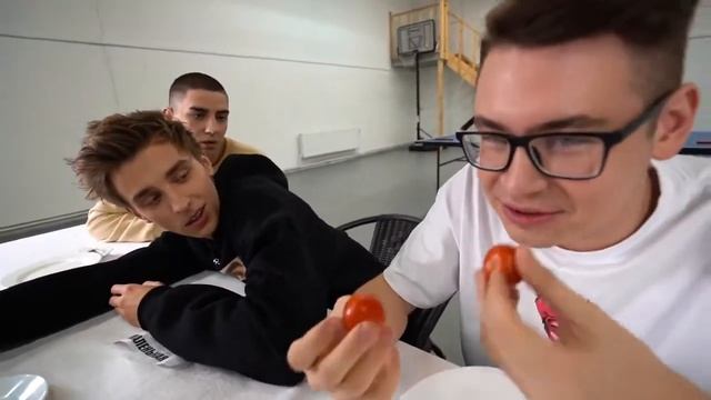 ВЛАД А4 БОЛЬШАЯ СРЕДНЯЯ или МАЛЕНЬКАЯ ТАРЕЛКА ЧЕЛЛЕНД? смотреть онлайн