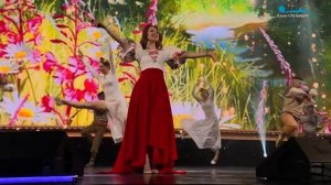 Елизавета Долженкова — Белая лебёдушка, Матушка Росс?