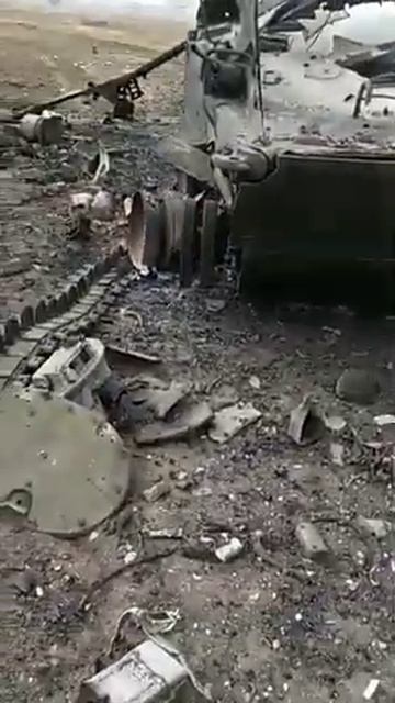 Остатки российской БМП-3. Сделана из фанеры ? смотреть онлайн