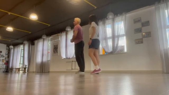 Румба. Веер и лассо. Rumba. Ballroom dancing practice with teacher 🦊🤪💪 смотреть онлайн