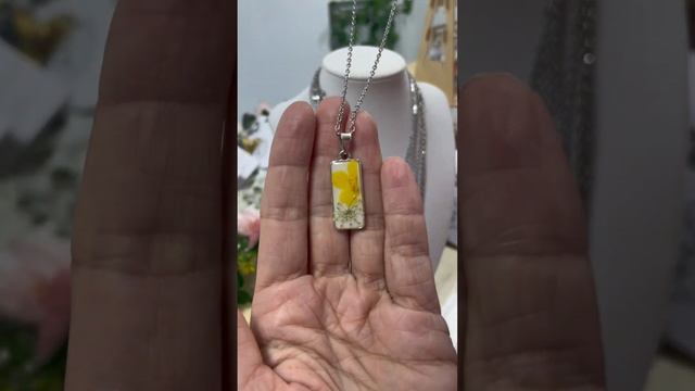 Обзор кулоны из смолы с фурнитурой из нержавеющей ста? смотреть онлайн