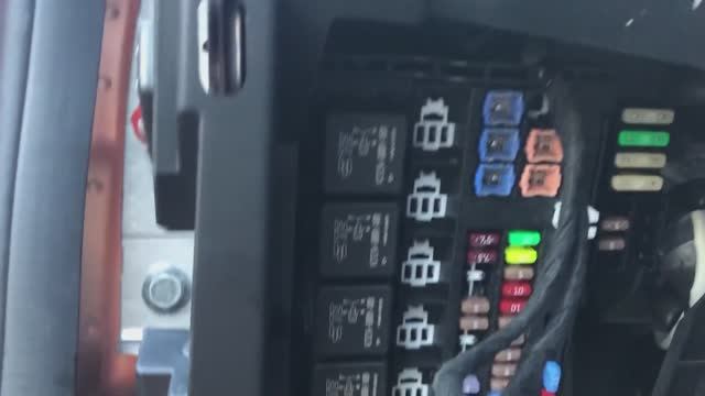 ВестаКросс Капризная Красавица!Сверчок(дребезг)найден и УСТРАНЕН!! смотреть онлайн