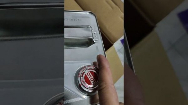 отличать оригинальное масло  тойота 0w20 визуально!