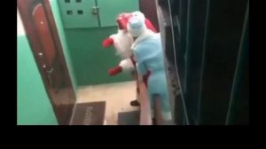 ОЧЕНЬ ПЬЯНЫЙ ДЕД МОРОЗ !!!!