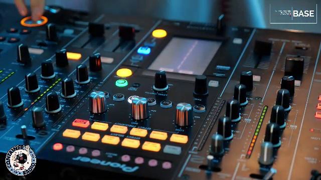 CONTAINER RADIO Live Stream - Violetta Veber, Ksky, Eximor (2025-05-23)