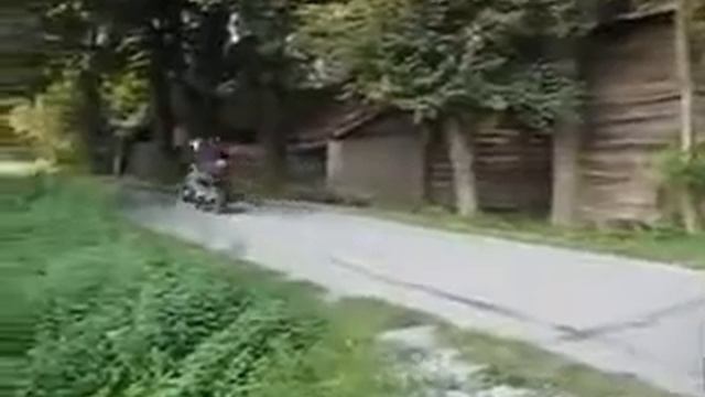 ваз 2108 трансформируется в мотоцикл! и такое бывает.