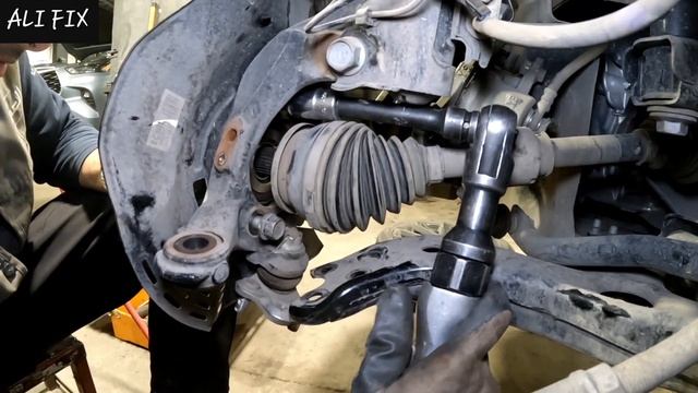 как заменить передний ступичный подшипник ... Toyota Corolla H