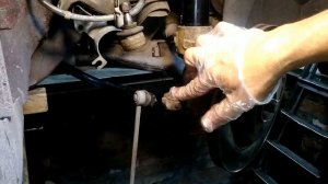 Замена передних амортизаторов Пежо Партнёр 1.6 2005г 🇺?