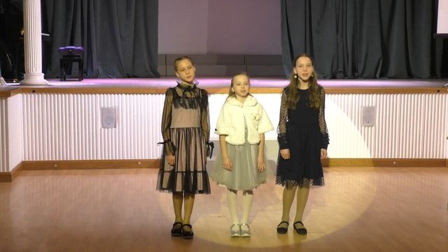 Шереметьевская гостиная. Стихотворение "Старинная усадьба". смотреть онлайн