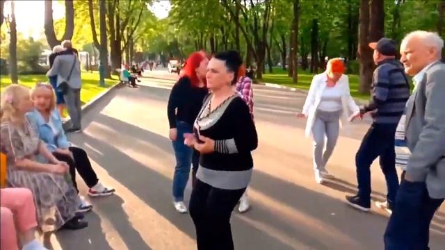 А ТЫ КУКУЙ,КУКУШКА!!!НАККУЙ ДОЛГИХ ЛЕТ НАМ ЛЮБИТЬ!!!САД ?