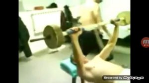 Прикол обосрался