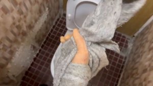 Устранение засора унитаза тряпкой(быстро и просто)