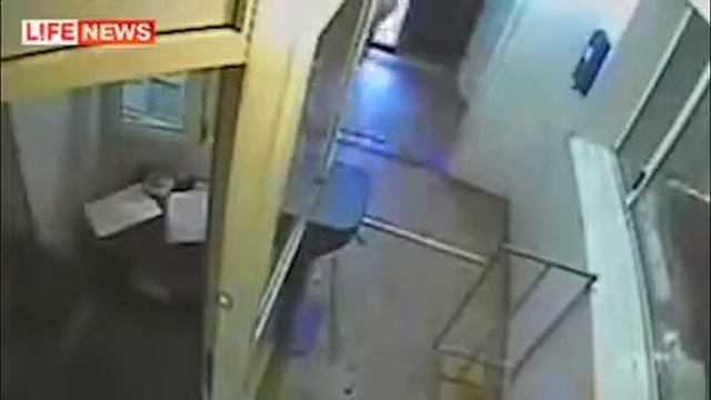 Нападение с ножом на мента смотреть онлайн