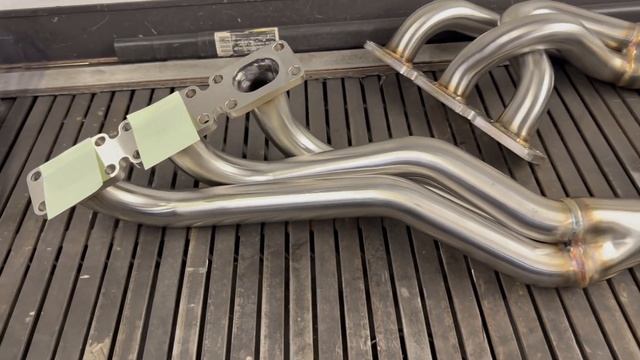 Равнодлинные спорт коллекторы BMW. Как это работает. смотреть онлайн