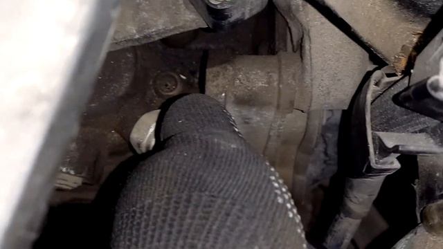 КАК СНЯТЬ СТАРТЕР SKODA SUPERB 2 1.9 TDI