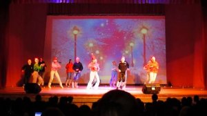 Эстрадный танец "Звенит январская вьюга"