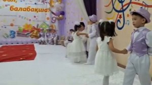 Ерекше вальс Балабақшамен қоштасу