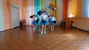 Танец «Зажигай»