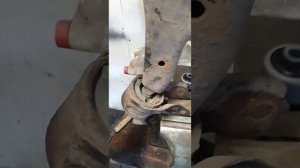 Гидро сайлентблоки Land Rover Freelander 2 замена