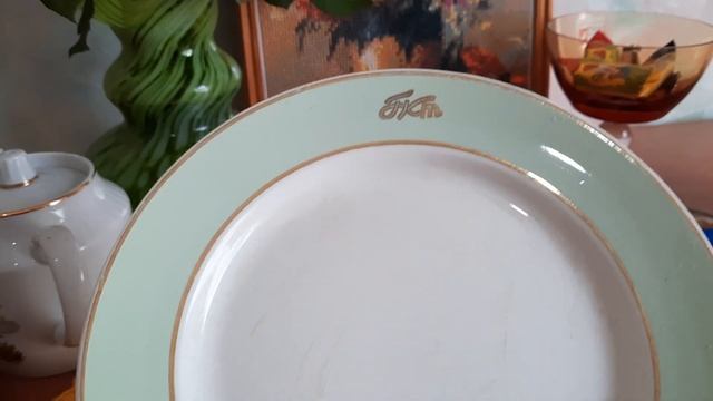 Посуда из старого дома,чайная пара 