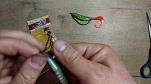 Самый дешёвый стопор для монтажа силиконовых приманок на офсетном крючке.