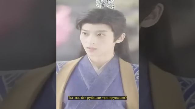 Девушка-курьер случайно попадает в прошлое, становитс смотреть онлайн