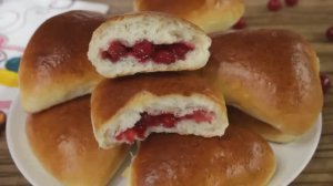🍒Пирожки с вишней в духовке. Рецепт сдобного дрожжевого теста.