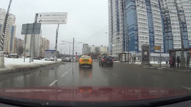 АКВАПЛАНИРОВАНИЕ СОСЕДНЕГО АВТОМОБИЛЯ-НЕОЖИДАННО ВО? смотреть онлайн