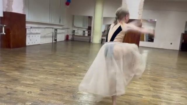 расправляя крылья смотреть онлайн