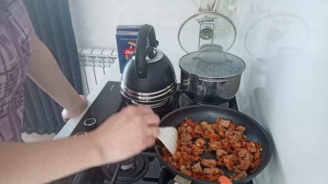 Плохо спала ночью, переживала то за Сергея, то за Машу 🥱 смотреть онлайн