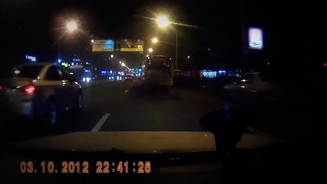 Видеорегистратор Ritmix AVR-450  ночь