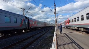 Общий вагон! Тепловоз ТЭП70-0215 с поездом №79/80 Калинингр