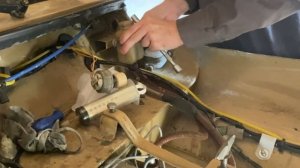 НИВА Lada 4x4 3D Бачок (ГТЦ) тормозной жидкости 21214 нового о?