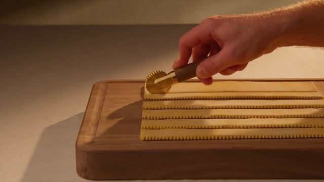 Возрождение традиций прошлого. Новый набор ножей для ? смотреть онлайн