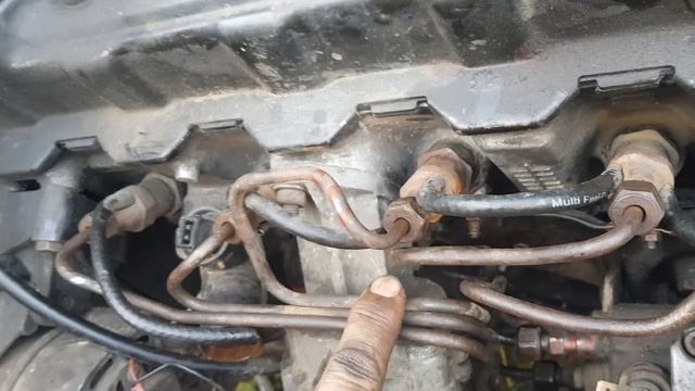 Фольксваген Т 4. Трубки форсунок.