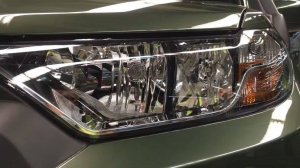 Нива Тревел. Замена лампочки переднего габарита W21/5W.