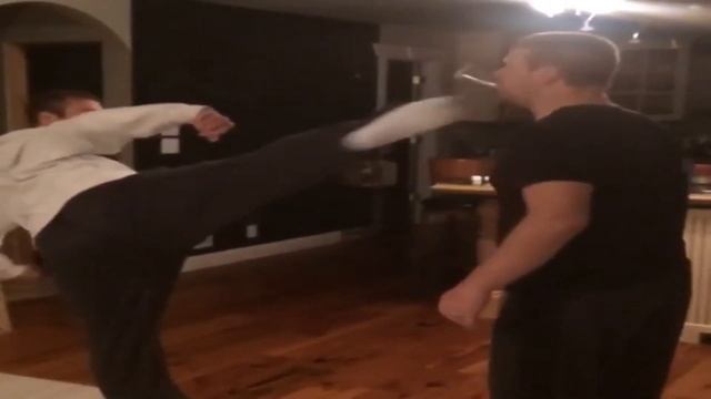 САМЫЕ ТОПОВЫЕ ПРИКОЛЫ ФЕВРАЛЬ 2019, СМЕШНО ДО СЛЕЗ, РЖАКА ПРИКОЛЮХА TOP VIDEO FUNNY смотреть онлайн