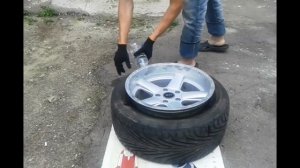 одеваем резину на широкий диск