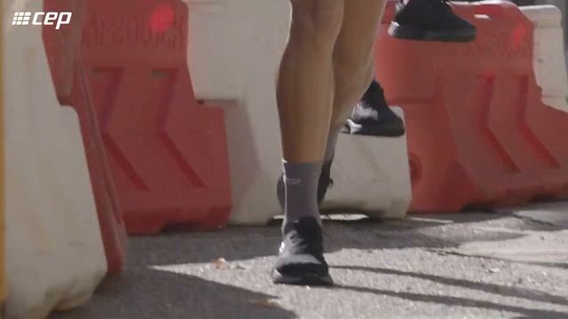 CEP I ACTIVATING COMPRESSION SPORTSWEAR