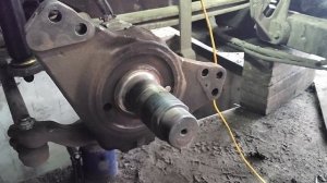 🚛 "DAF 105: Как снять 🛠️ прикипевшую переднюю ступицу"