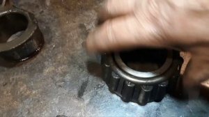 Дошло как просто снять подшипники с поворотного кулак