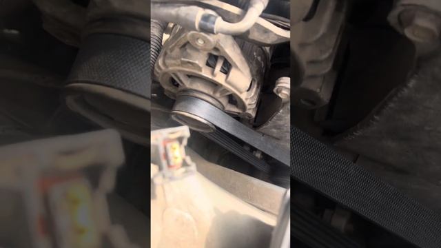 Замена ремня генератора Ланос | Как поменять ремень ге смотреть онлайн