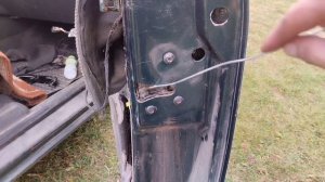 Как открыть заклинившую дверь Фольксваген Шаран.