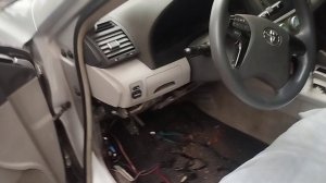 toyota camry 2.4 бензин 2006 год не заводится