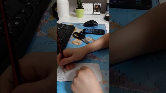 как зделать телефон из бумаги смотреть онлайн