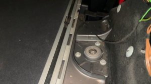 Как снять задний амортизатор не делая развал BMW X3 F25