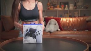 Распаковка PS5 DualSense Edge и отображение 4K HDR