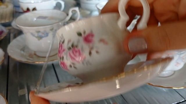 Английский винтаж и снова она, фарфоровые чашки🧐.Бар? смотреть онлайн