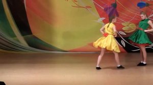 Dance Three girlfriends/Танец Три подружки